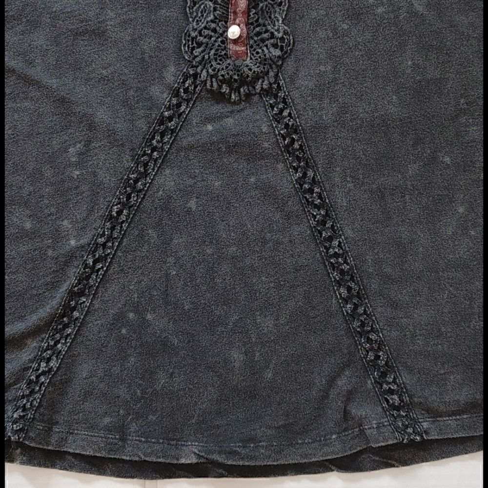 BUCKLE BKE GIMMICKS brand Ladies Medium Stone Wash Black, Paisley& lace - Picture 4 of 9
